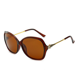 Gafas de sol polarizadas con montura completa ovalada para mujer, protección solar UV400, a la moda, para adultos - Product Image 5