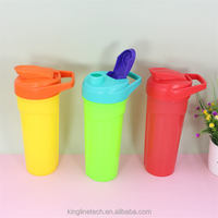 Bouteille de sport portable en PP pour shaker de protéines, sans BPA, anti-fuite, idéale pour la gym en extérieur – Fabrication OEM