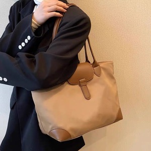 Sac fourre-tout minimaliste en cuir PU pour femme, grande capacité, sac à main de bureau, sacs à bandoulière de haute qualité, adaptés à un usage quotidien - Product Image 6