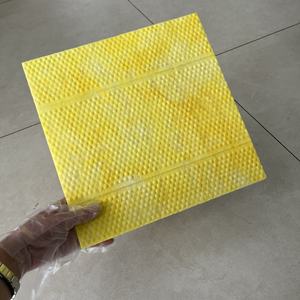 Mur extérieur <span class=keywords><strong>laine</strong></span> <span class=keywords><strong>de</strong></span> <span class=keywords><strong>verre</strong></span> ignifuge/<span class=keywords><strong>isolation</strong></span> thermique du toit panneau <span class=keywords><strong>de</strong></span> <span class=keywords><strong>laine</strong></span> <span class=keywords><strong>de</strong></span> <span class=keywords><strong>verre</strong></span> du bâtiment résidentiel peut être personnalisé - Product Image 2