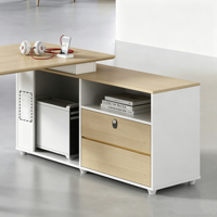Poste de travail de bureau moderne de classe E0 pour 4 personnes avec cloison, combinaison bureau et chaise, poste de travail financier