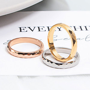 Anillo de Boda de Acero Inoxidable 316L Chapado en Oro Fino de 14k y 18k Que No Se Deslustra, para Hombre y Mujer - Product Image 3