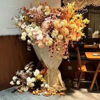 Flores Artificiales Grandes al por Mayor de Fábrica en Tono Maillard, Flores Otoñales Color Caramelo para Decoración de Bodas, Banquetes, Escaparates y Exhibiciones Comerciales