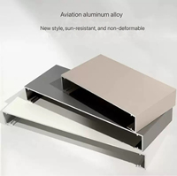 Cubierta de Marco de Puerta de Aluminio de Diseño Moderno para Hoteles, Villas y Apartamentos - Metal Duradero, Anti-UV, Resistente al Agua con 5 Años de Garantía