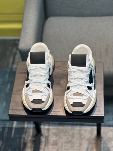 Chaussures décontractées luxueuses, tendance, de haute qualité, avec des caractéristiques antidérapantes et respirantes, adaptées aux activités sportives. - Product Image 6