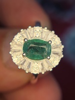 Bague de fiançailles et d'anniversaire en argent sterling 925 avec pierre précieuse verte élégante taille émeraude de 1,4 carat sertie en canal, effet éclatant