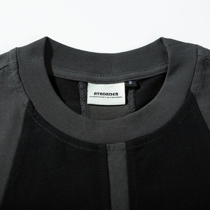 T-shirt da uomo personalizzata del produttore, pesante, 100% cotone, design squadrato, con stampa gonfiabile streetwear a tema motociclistico - Product Image 3