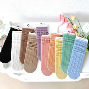 Calze da donna a forma di cuore Juncap comode calze medie per la primavera estate autunno inverno per studenti e adulti - Product Image 1