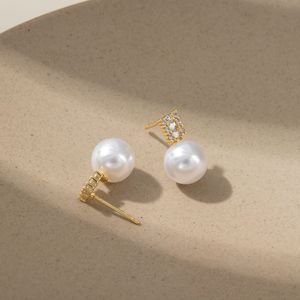 French Style Pearl Stud <b>Earrings</b> Round Flower Design 14k Gold <b>Post</b> Gift Jewelry EDB-070 - Product Image 4