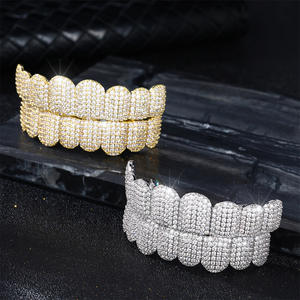 Готовый к отправке в стиле хип-хоп серебристый световой зуб Grillz VVS бриллиантовые украшения для тела для мужчин и женщин Модный дизайн браслета - Product Image 5