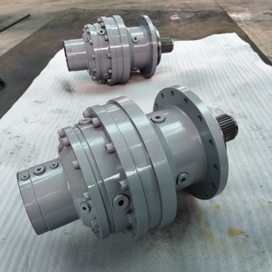 Reductor de caja de cambios planetaria Reggiana Riduttori RR810, accionamiento oscilante hidráulico sin motor utilizado para maquinaria de pulverización húmeda - Product Image 5