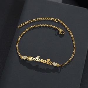 ขายส่งกำไลข้อมือและข้อเท้าสแตนเลสชุบทอง 18k ไม่ลอก ไม่ดำ พร้อมสลักชื่อ โลโก้ ประดับเพชรเทียม สำหรับผู้หญิง เป็นของขวัญ - Product Image 1