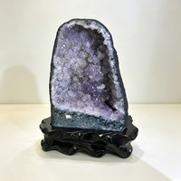 Vente en gros de grandes géodes d'améthyste du Brésil, grappes de cristaux naturels bruts d'Uruguay, pour la guérison spirituelle, l'ornementation, la décoration et les cadeaux