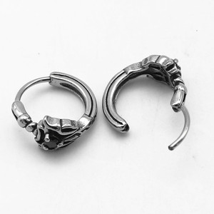 Pendientes Huggie de acero y titanio yunnique con forma de espada y piedra negra, joyería de moda para mujer - Product Image 3