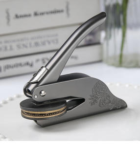 Sello de Grabado Personalizado OEM con Mango Metálico para Decoración de Bodas, Impresión en Sobres de Papel, Adhesivos sin Tinta - Product Image 1