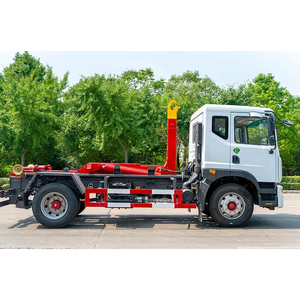 Camion à ordures Dongfeng 4x2 10cbm 10 tonnes avec chargeur arrière, compacteur, bras à crochet pour travaux de construction - Product Image 4