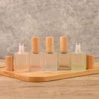 Botol kaca rol minyak esensial 10 ml 15 ml 30 ml 50 ml kustom deodoran bening botol rol persegi