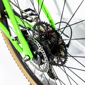 Bicicleta de Montaña Deore de 12 Velocidades con Motor Trasero sin Escobillas de 750W, Horquilla de Suspensión, Cuadro de Fibra de Carbono, Batería de Litio de 29'', Ligera - Product Image 6