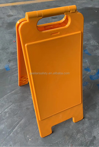 Panneau d'avertissement d'hôtel en plastique pliable à deux côtés Panneau de plancher humide - Product Image 3
