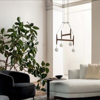 Luminaire suspendu LED en bois massif, fer et verre, style Wabi-Sabi, pour restaurant, hôtel, boutique, auberge, Porada ASTRA italien.