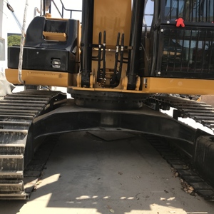 Excavadora de cadenas 326D2 usada con cucharón de 1.0m, bomba hidráulica, motor Cummins, potencia de 400 kW, peso operativo de 38 toneladas, año 2020 - Product Image 4