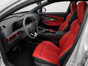 Changan UNI-T 2020 Usato, 1.5T 7DCT Benzina, Guida a Sinistra, SUV 5 Posti in Vendita - Product Image 6