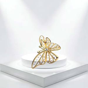Novedad 2026: Abalorios de Plata 925 con Corazón Brillante, Cachorro, <span class=keywords><strong>Mariposa</strong></span>, Rosa, Tortuga, Flor Cangurera, Colgante DIY, Exquisita Joyería con Dijes - Product Image 4