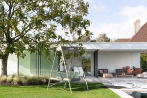 Silla Colgante Moderna de Aluminio para Exteriores con Cojín Impermeable para 1 Persona - Product Image 3