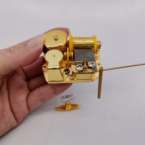 Meccanismo Dorato Yunsheng a 18 Note con Fermacorda, Meccanismo a Carica Manuale Dorato all'Ingrosso - Product Image 5