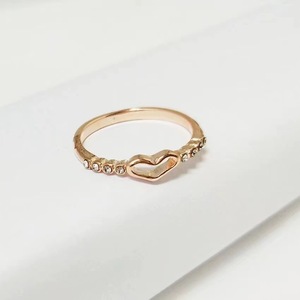Anello a forma di cuore traforato per donna, con pietra trasparente scintillante, gioiello da dito alla moda, idea regalo - Product Image 5
