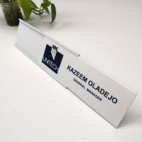 Plaque de nom de bureau en métal inoxydable, étiquette métallique, support de bureau, plaques de nom pour table de conférence avec lettres gravées