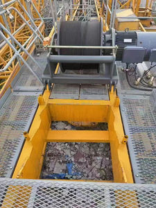 Gru a Torre Usata <span class=keywords><strong>Zoomlion</strong></span> <span class=keywords><strong>Heavy</strong></span> <span class=keywords><strong>Industry</strong></span> QTZ80 5610 con Braccio Piatto, 6t, Lunghezza Braccio 56m, Motore Cinese, Vendita a Basso Prezzo - Product Image 5