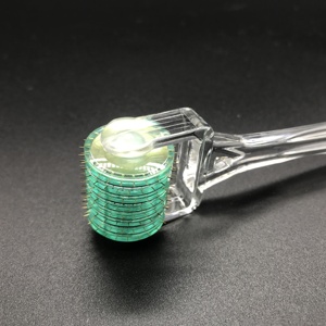 Derma <span class=keywords><strong>Roller</strong></span> con 192 Microaghi da 0,75mm per Uomo e Donna, per Ricrescita dei Capelli e Cura della Pelle del Viso - Product Image 3