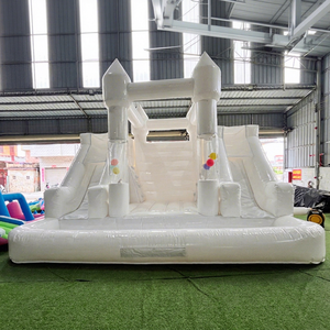 Nouveau château gonflable avec toboggan pour fête de mariage, garantie de 2 ans, blanc, capacité de 5 à 8 personnes - Product Image 1