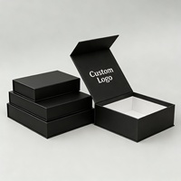 Boîte magnétique de luxe avec logo personnalisé, boîte cadeau en carton rigide noir avec fermeture magnétique