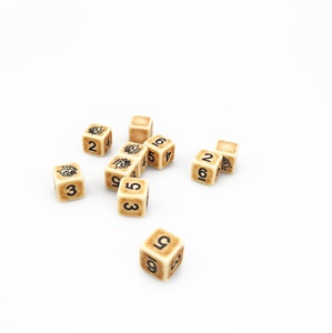 Pieza de juego de estación perdida en miniatura personalizada de alta calidad, resina de fundición de Base redonda con tema de Animal de estilo de juguete de dibujos animados de PVC - Product Image 1