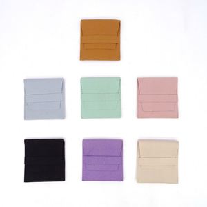 Offre Spéciale – Mini Pochettes de Luxe en Velours pour Bijoux (Boucles d'Oreilles, Montres, Colliers) – Sacs d'Emballage Réutilisables en Microfibre et Daim avec Rabat Personnalisable - Product Image 6