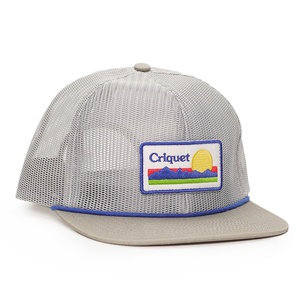 Gorras de Malla Personalizadas de 6 Paneles con Parche Bordado, Gorras Trucker Sin Estructura - Product Image 1