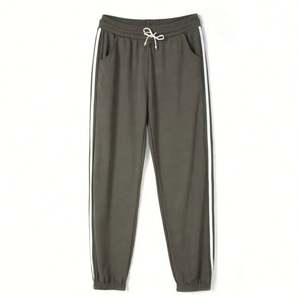 OEM vente en gros de pantalons de survêtement à la mode pantalons de survêtement vierges avec couleurs personnalisées pantalons de jogging à rayures latérales pantalons de survêtement pour hommes - Product Image 3