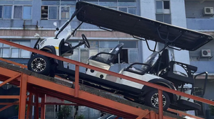 รถกอล์ฟไฟฟ้า 4 ล้อ รุ่นใหม่ 5KW พร้อมแบตเตอรี่ลิเธียม รับน้ำหนักได้ 300 กก. ความเร็ว 30 กม./ชม. ดีไซน์น้ำหนักเบา ทนทาน - Product Image 5