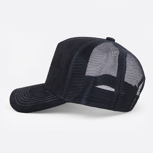 Qianzun Plain Black Smooth Suede <span class=keywords><strong>Trucker</strong></span> Caps para hombres, un marco 5 Panel <span class=keywords><strong>Trucker</strong></span> Hat Suede Cap Sin logo - Product Image 4