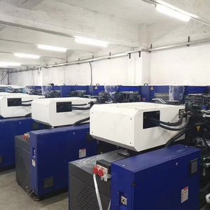 Machine de moulage par injection 60 tonnes, équipement plastique servo, faible encombrement pour la fabrication de biens de consommation - Product Image 1