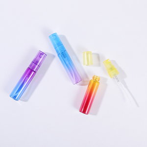 ขวดน้ำหอมแก้วขนาด5มล. แบบไล่ระดับสีขนาดเล็กใส่โลโก้ได้ตามต้องการ - Product Image 6