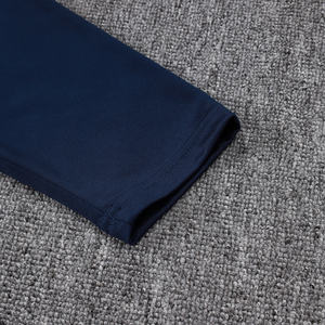 ชุดวอร์มของผู้ชายขายส่งเสื้อฟุตบอลผ้าโพลีเอสเตอร์100% เข้ารูปแบบเต็มซิปแห้งเร็ว220กรัมโลโก้ตามสั่ง2025 2026 - Product Image 4