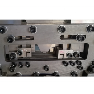 Máquina formadora de rollos de canal en forma de U para paneles de yeso de quilla de acero ligero galvanizado ajustable DE ANCHO AUTOMÁTICO DE 40-200MM - Product Image 4