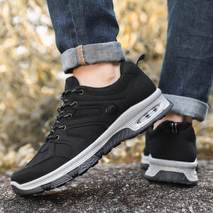 Chaussures de course professionnelles de luxe à design élégant, en maille respirante, avec lacets, absorption des chocs, anti-fatigue, pour la course en plein air - Product Image 1