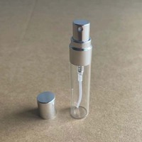 Atomiseur de parfum miniature de voyage personnalisé avec logo, 3 ml, 5 ml, 10 ml, flacon de parfum en verre transparent avec bouchon doré