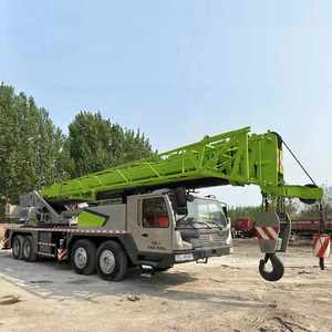 Grue sur camion ZOOMLION 70T d'occasion, très demandée, pour travaux de construction, avec moteur Weichai, boîte de vitesses et pompe hydraulique, faible consommation de carburant - Product Image 2