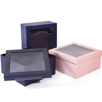 Ensemble d'emballages en carton ivoire finition mate avec poignée en ruban, coffret sur mesure doré pour boutique