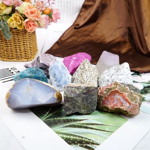 Pietre Grezze di Cristallo Naturale all'Ingrosso, Gemme Non Lucidate, Rubino e Apatite Grezzi per Decorazione o Guarigione - Product Image 4